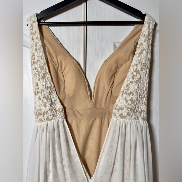 Ark & Co | White Floral V Neck Maxi Dress | Women's Small (S) - Picture 10 of 12